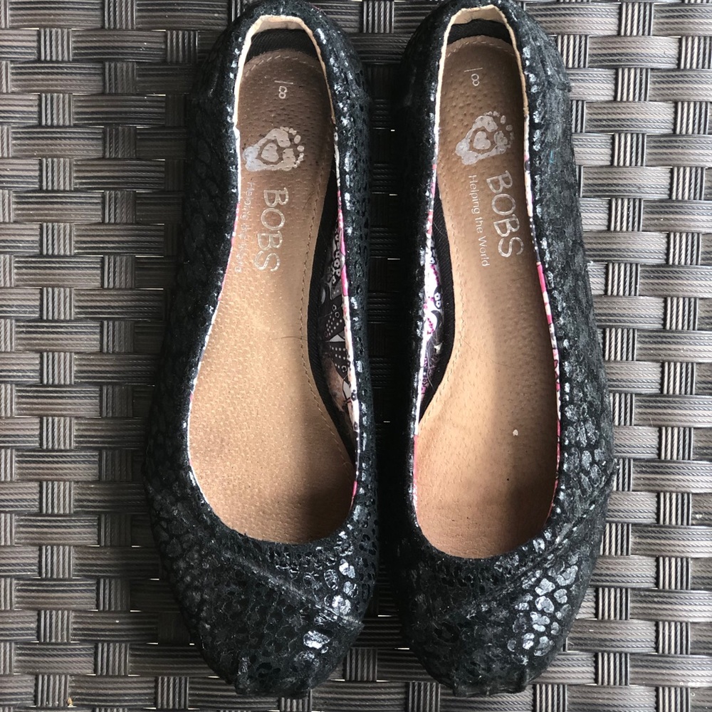 Bobs black printed flats
